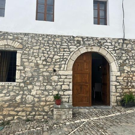 Hotel Omer The Ottoman House Berat Exterior foto
