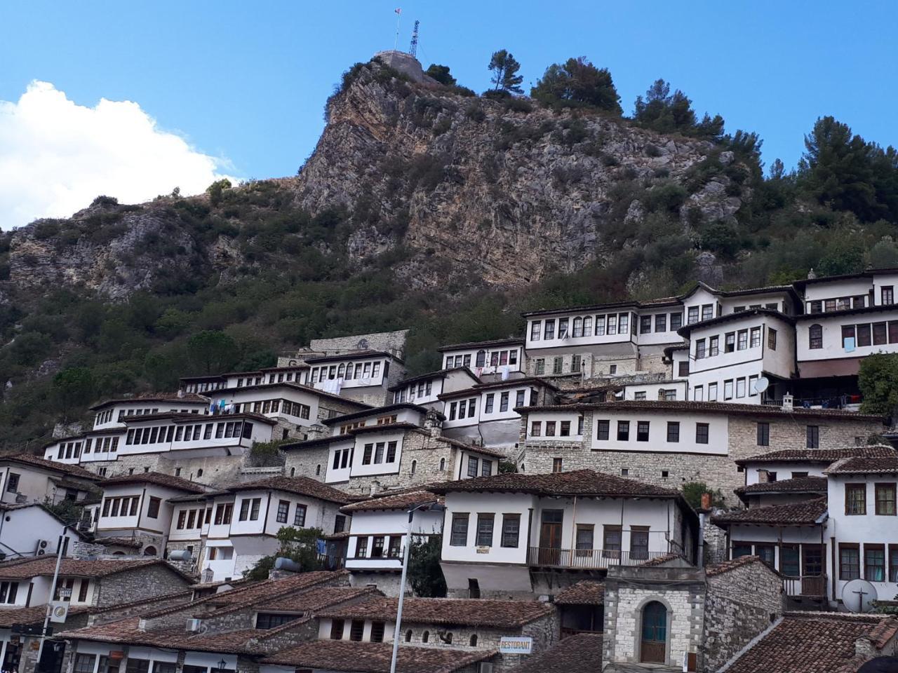 Hotel Omer The Ottoman House Berat Exterior foto